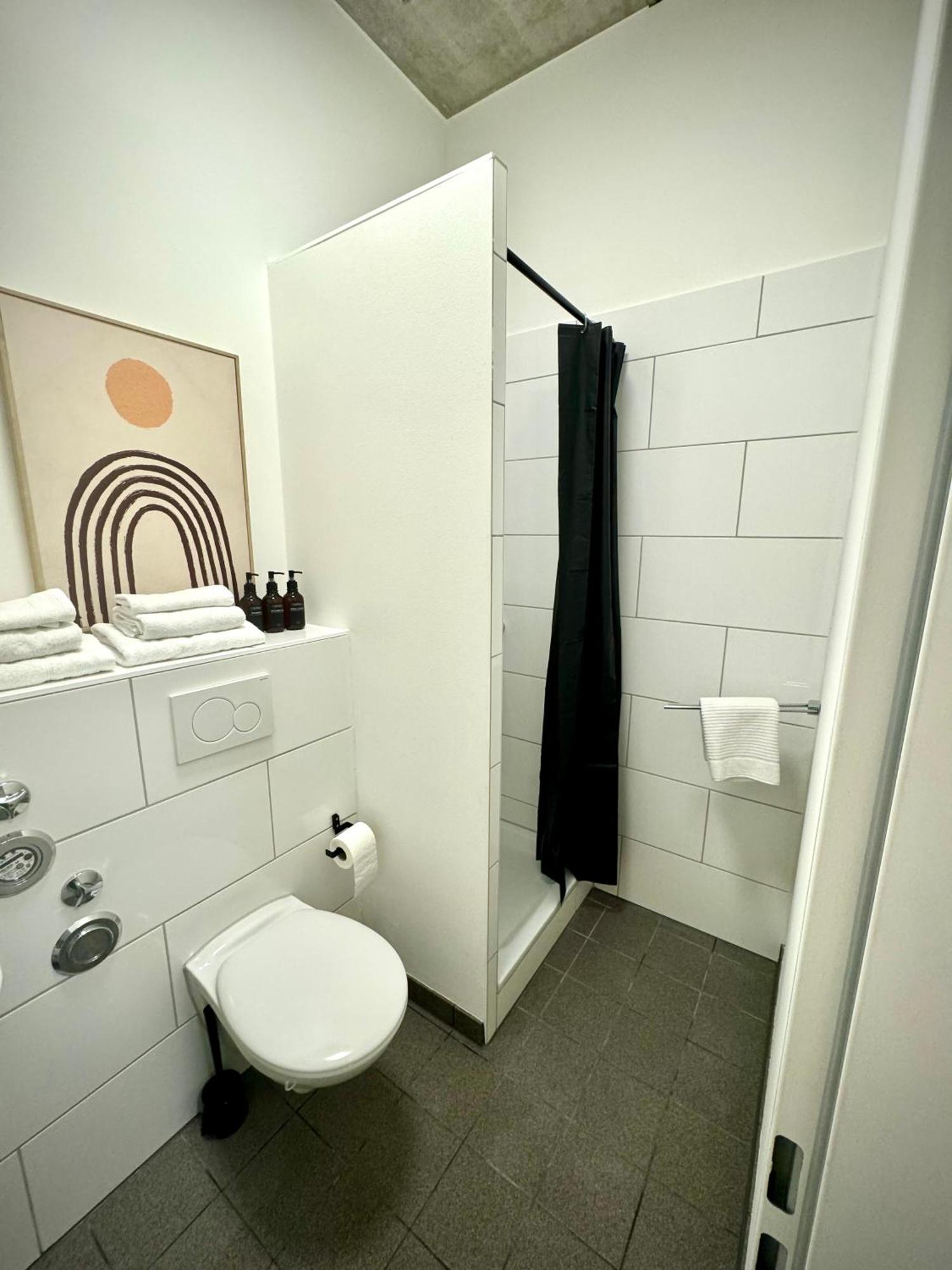 Elbapartment 29 Qm Mit Eigenem Badezimmer Hamburg Exterior photo